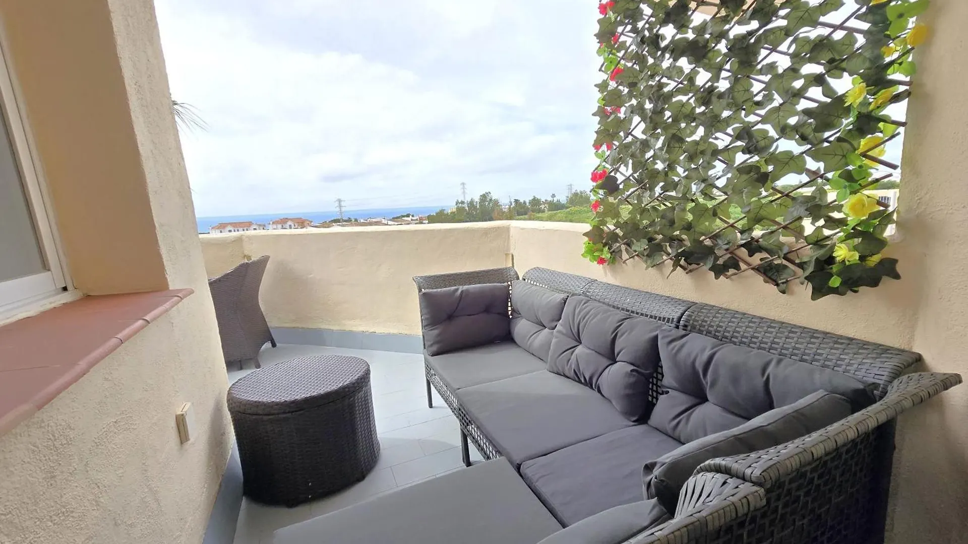 Sea View Apartment Μάλαγα