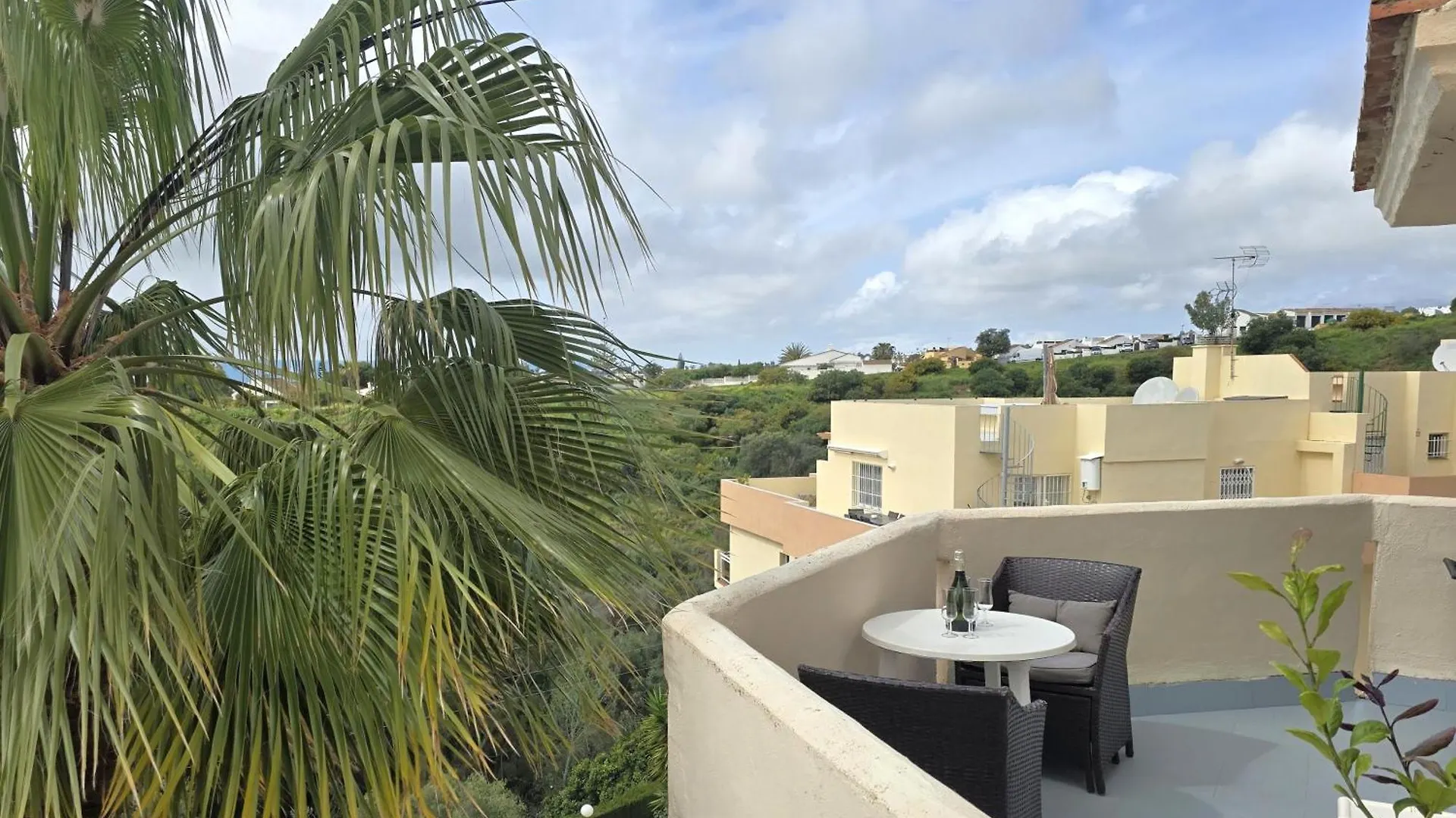 Sea View Apartment Malaga 0*,